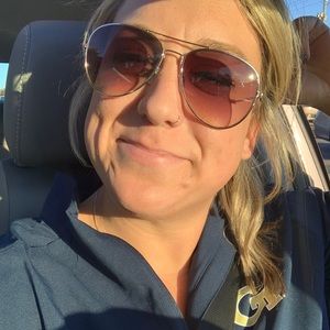 Meet your Posher, Ally